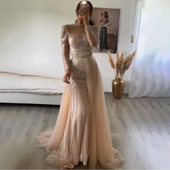 Beaded Evening Dresses, multiple colors - Picture 3 of 17